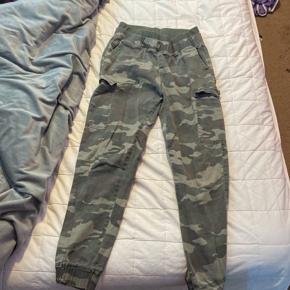 Selling clothes/shoes - Picture 10 of 15